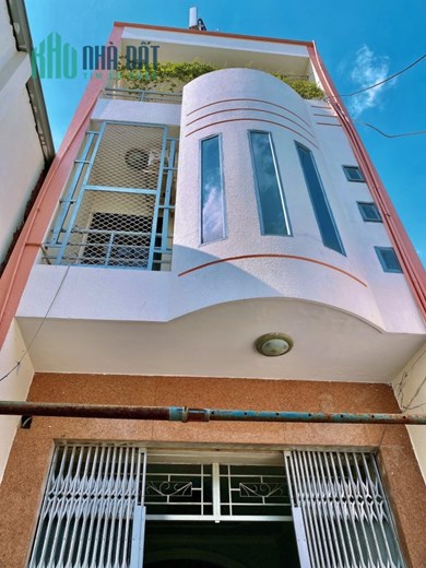 Nhà mặt tiền đường Nguyễn Du hiệp phú DT 73m đúc 3 lầu khu vip