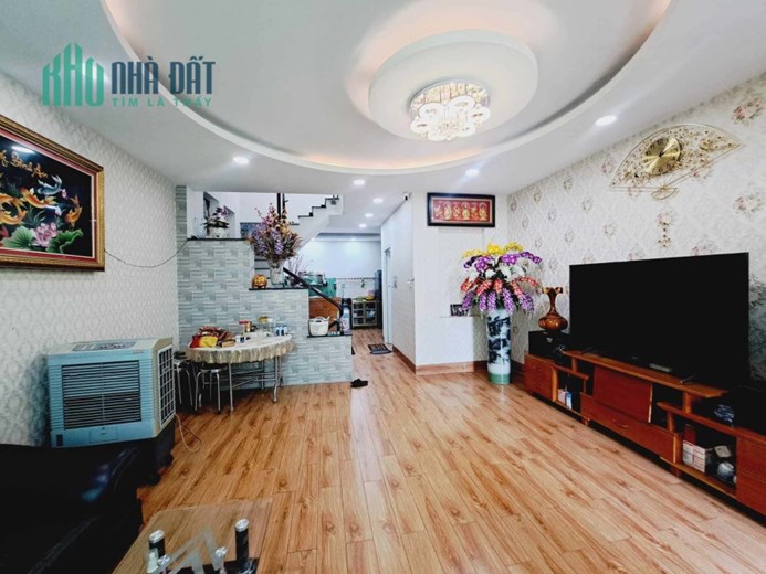Cần bán nhà Hẻm nhựa 7m Gò Xoài BHH A Bình Tân 60m2 3 tần ngang 5 chỉ 5,9 tỷ.