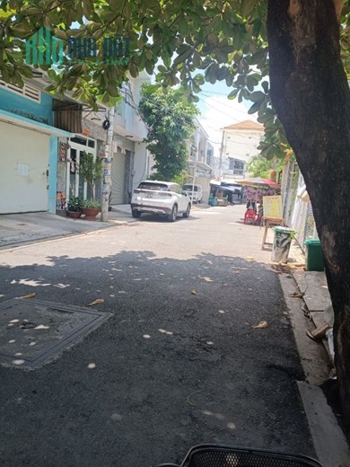 Cần bán nhà Hẻm nhựa 7m Gò Xoài BHH A Bình Tân 60m2 3 tần ngang 5 chỉ 5,9 tỷ.