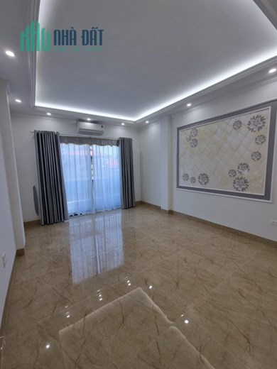 40m 5 Tầng Mặt Tiền 4m Nhỉnh 4 Tỷ Phố Nguyễn Thị Định. Chủ Xây Tâm Huyết Khung Cột Chắc Chắn. View