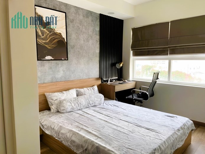 Bán căn hộ 70m2 2pn tầng thấp chung cư Lavita Garden
