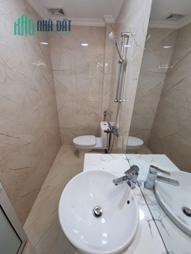 51m 6 Tầng Mặt Tiền 4m Phân Lô Vỉa Hè Đá Bóng Phố Nguyễn Thị Định Cầu Giấy. Nhà 2 Mặt Thoáng View