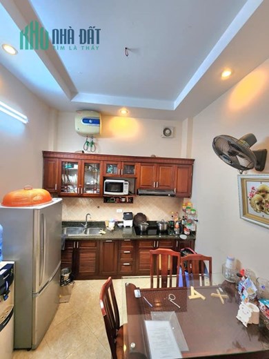 Bán nhà Trần Đại Nghĩa, Tạ Quang Bửu 40m, 4T, nhà đẹp ngõ thông, 30m ra phố.