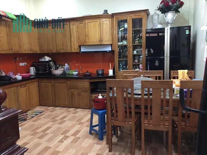 Bán nhà Vũ Xuân Thiều,Long Biên  52 m2 ,4 tầng ,Mt 4.6m ,ngõ oto tránh giá nhỉnh 6 tỷ