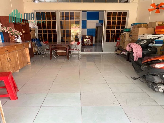 MẶT TIỀN ĐƯỜNG 10M, NGAY NGUYỄN THỊ ĐẶNG QUẬN 12, NHÀ CẤP 4 CÓ LỬNG, 72M2, TIỆN XÂY MỚI, NHỈNH 4 TỶ.