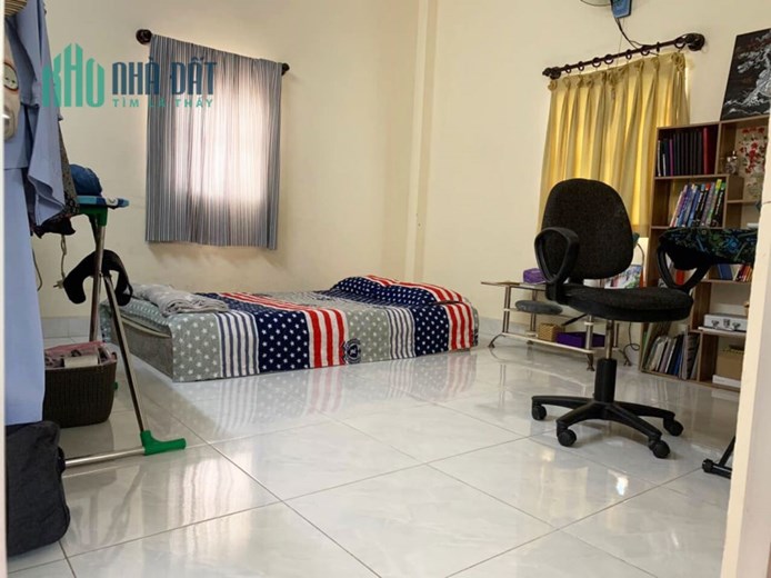 MẶT TIỀN ĐƯỜNG 10M, NGAY NGUYỄN THỊ ĐẶNG QUẬN 12, NHÀ CẤP 4 CÓ LỬNG, 72M2, TIỆN XÂY MỚI, NHỈNH 4 TỶ.
