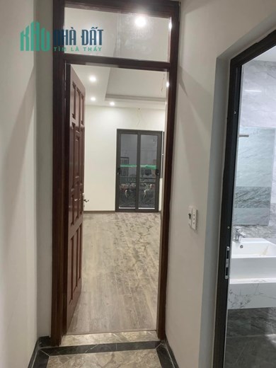 Bán nhà 659 Minh Khai, Hai Bà Trưng 46m, 5T nhà mới, trung tâm, ngõ to gần phố, 5.35 tỷ