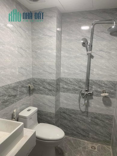 Bán nhà 659 Minh Khai, Hai Bà Trưng 46m, 5T nhà mới, trung tâm, ngõ to gần phố, 5.35 tỷ