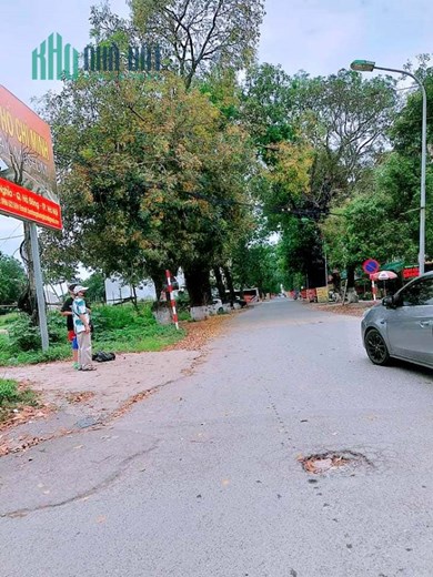 Phân lô- vỉa hè nhìn ra vành đai 4- dịch vụ Yên Nghĩa khu B- 4,5 tỷ