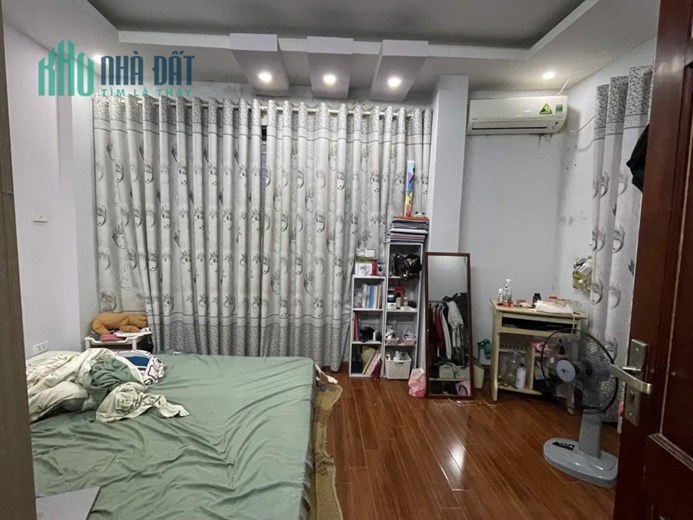 Bán nhà ngõ 236 Khương Đình 42m x 5 tầng, mt: 3.5m, kinh doanh nhỏ