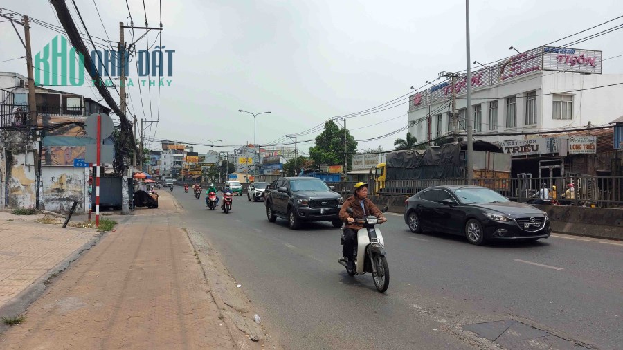 Bán Dãy Phòng Trọ Mặt Tiền Gần Quốc Lộ 1K, Linh Xuân, Thủ Đức 165m2, Ngang 6.5m, Chỉ 7.x Tỷ TL