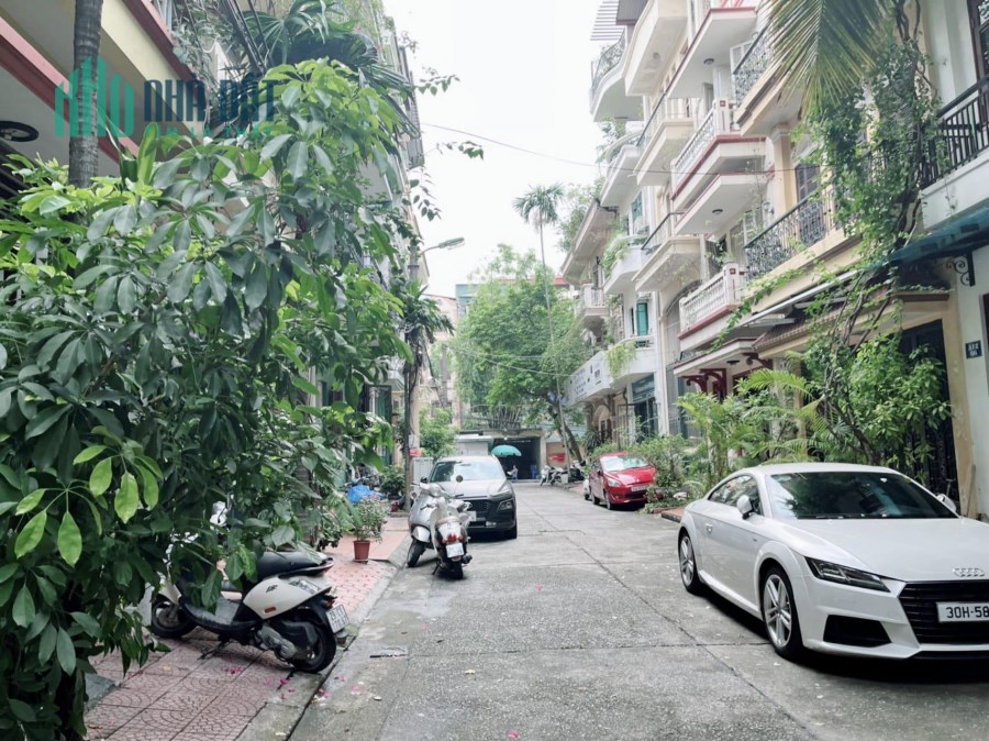 Bán nhà Phân Lô Tôn Đức Thắng, Đống Đa 60m, 4T, gara oto tránh, kd, 14.8 tỷ