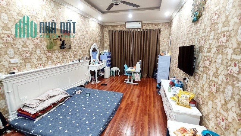 NHÀ ĐẸP NGỌC THỤY, GẦN CẦU CHƯƠNG DƯƠNG, KHU DÂN CƯ VIP