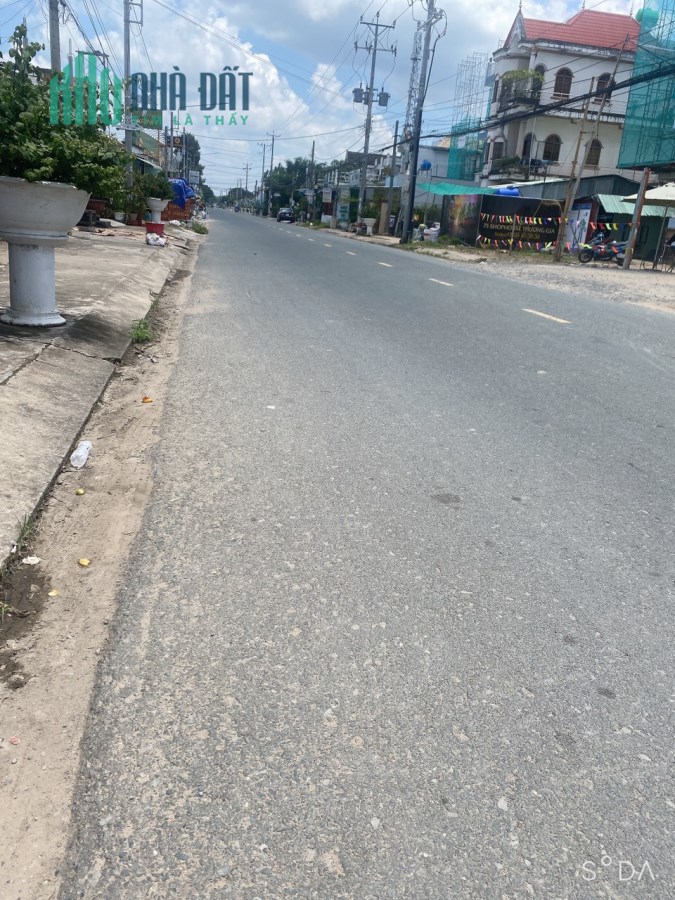 Cần bán 5 căn shophouse gần chợ tại TRUNG TÂM TÂN TRỤ LONG AN