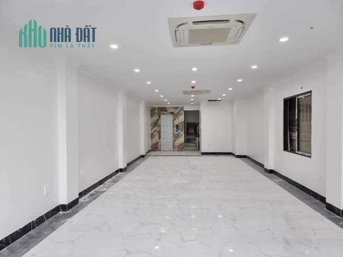 97m Mặt Tiền 5m Phân Lô Ô Tô Thang Máy Nhập Khẩu Vị Trí Cực Đẹp. Giao Thông Đi Lại Thuận Lợi. Chủ