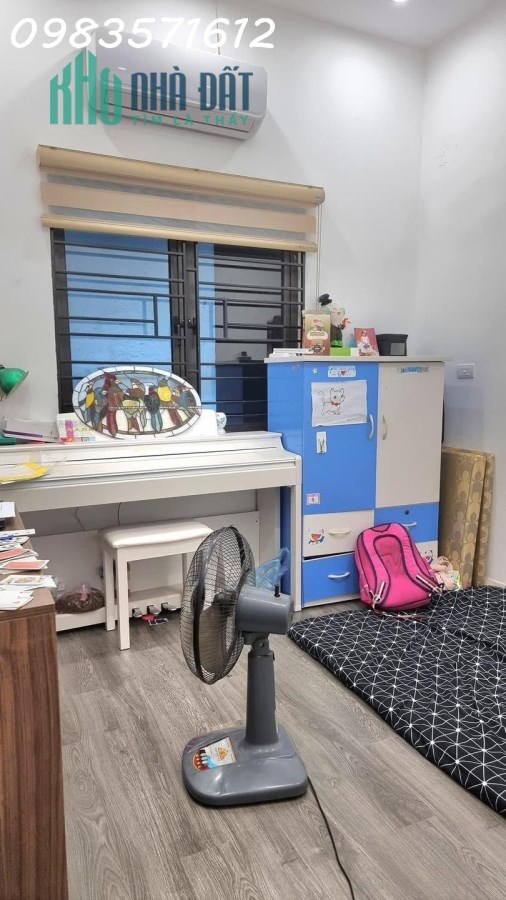 Nhà Võ Văn Dũng (Đống Đa) 29m*4T Phân Lô, Ô Tô, Nhà Đẹp 4.65 tỷ