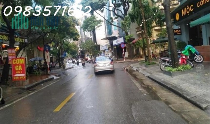 Nhà Võ Văn Dũng (Đống Đa) 29m*4T Phân Lô, Ô Tô, Nhà Đẹp 4.65 tỷ