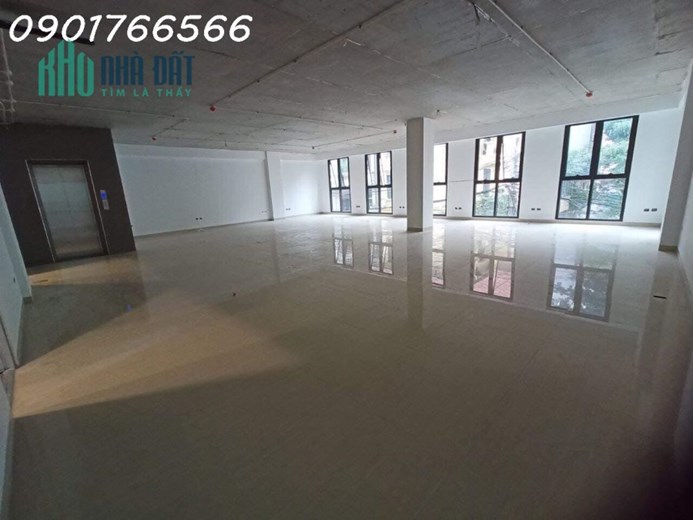 Tòa Nhà VIP Quận Tây Hồ, Mặt Phố Võng Thị 220m x 9T, Giá 8x tỷ.