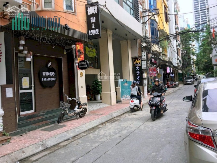 Cần bán gấp nhà Phố Trung Kính giá 10.5 tỷ, 65m2, MT 6m, Oto tránh