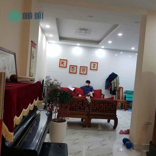 ĐỘI CẤN -BA ĐÌNH - NGÕ BA GÁC- 3 Thoáng - 58m2 mặt tiền 4,8m Giá 6,2 tỉ có THƯƠNG LƯỢNG