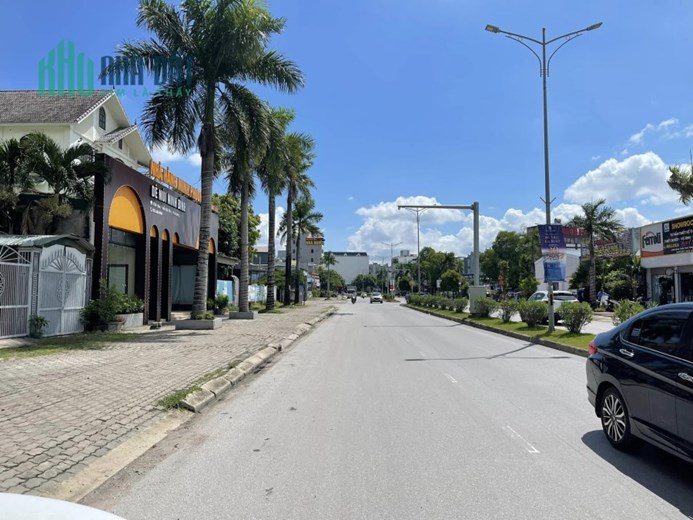 Cần chuyển nhượng lô đất biệt thự nằm trên trục 31m KDT Vựng đâng - Cienco 5, Hạ Long.