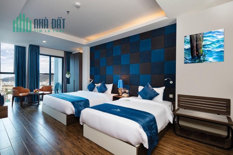 BÁN KHÁCH SẠN TRUNG TÂM THÀNH PHỐ NHA TRANG