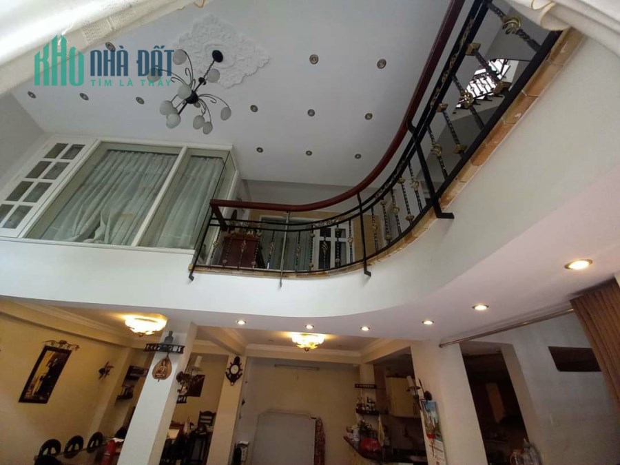 BÁN BIỆT THỰ CỔ . ĐƯỜNG TRẦN QUỐC TUẤU ,GÒ VẤP .GIẢM GIÁ. CHẮC CHẮN CHỦ XÂY TÂM HUYẾT.
HXH THÔNG LÊ