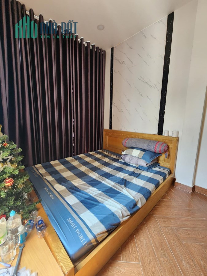 BÁN GẤP CHDV ĐƯỜNG LÂM VĂN BỀN, 75M2, 4 TẦNG, DÒNG TIỀN 40 TRIỆU/THÁNG CHỈ 8 TỶ NHỈNH