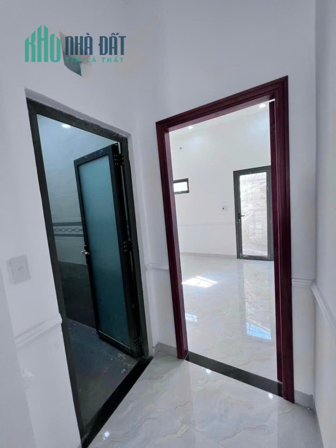 Nhà 1 Trệt 2 Lầu 84m2 KDC Hóa An, đường nhựa 2 xe hơi thông thoáng, gần Cầu Hang