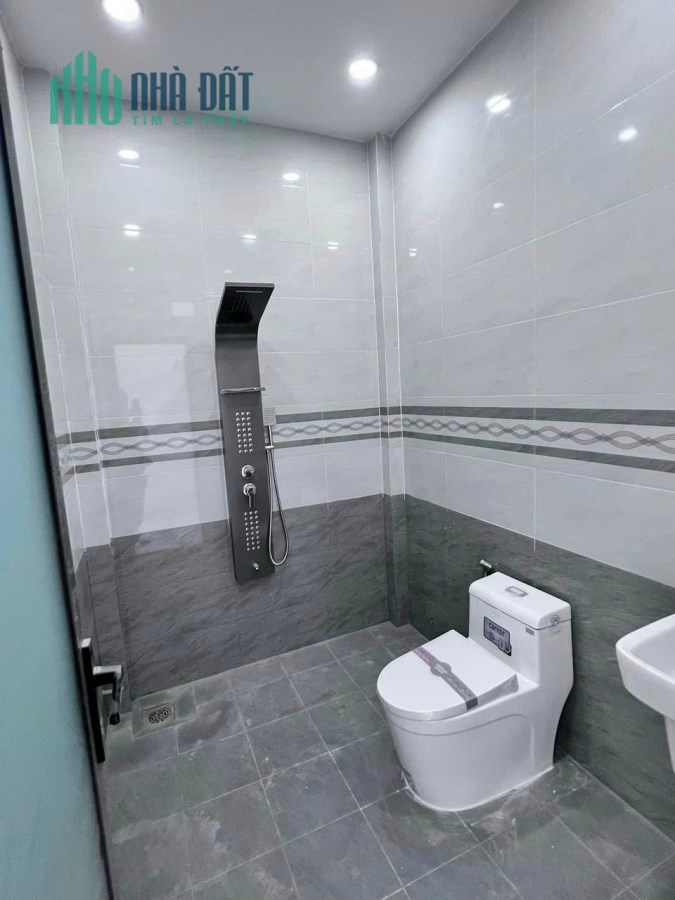 Nhà 1 Trệt 2 Lầu 84m2 KDC Hóa An, đường nhựa 2 xe hơi thông thoáng, gần Cầu Hang
