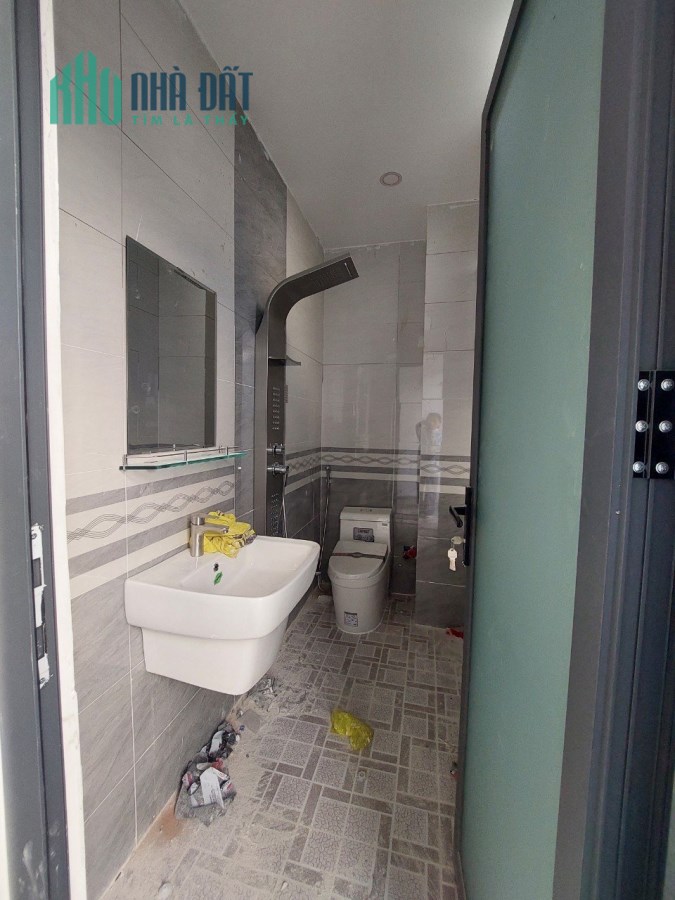 Nhà 1 Trệt 1 Lầu Hóa An ngang 5 mét, đường 2 xe hơi, SHR thổ cư 100%, gần chợ cá Hóa An