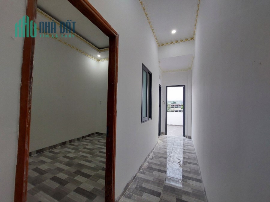 Nhà 1 Trệt 1 Lầu Hóa An ngang 5 mét, đường 2 xe hơi, SHR thổ cư 100%, gần chợ cá Hóa An
