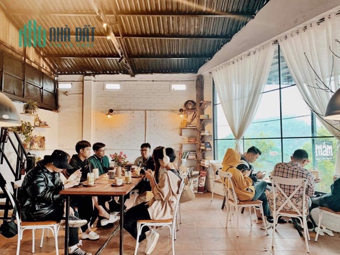 Do nhu cầu chuyển đổi nơi sinh sống, mình cần sang nhượng lại quán cà phê và tiệm bánh ở Tà Xùa,