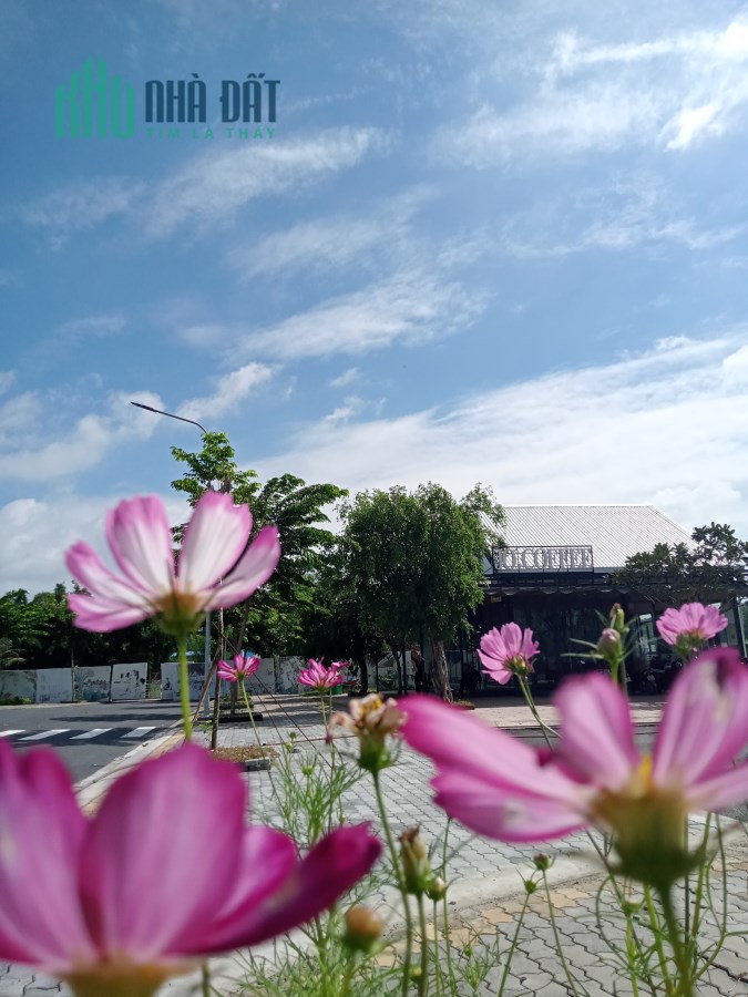 6.	Bán gấp Nhà ở Khánh Bình Smatrthome .Mặt tiền DH418 Khánh Bình Tân Uyên