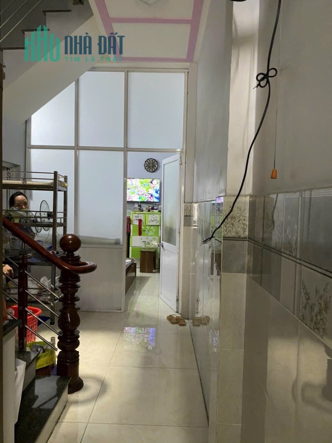 Bán nhà MT đường số 3, P9 GV 60.2m2 SHR 6 tỷ. Lh:0837966879. 0941349268 NAM