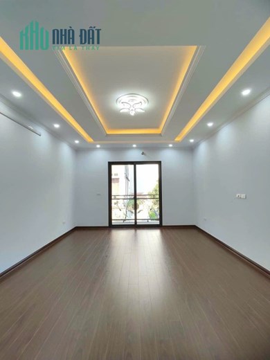 BA ĐÌNH - NHÀ MỚI Ở LUÔN - 3 THOÁNG - SỔ VUÔNG - MẶT TIỀN ĐẸP. 
40m2 4 tầng 1 tum. MT 4,5m GIÁ 5