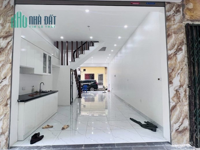 NHÀ MỚI ĐẸP LONG LANH Ô TÔ VÀO NHÀ - PHÂN LÔ - HAI MẶT NGÕ ÔTÔ TRÁNH