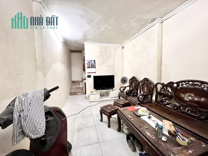 Chính chủ cần bán nhà ngõ Phố Kim Hoa, ngõ 35 đường ven hồ Ba Mẫu Phường Phương Liên, Đống Đa, Hà