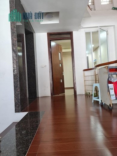 BÁN SIÊU NHÀ ĐẸP ĐÔNG QUAN - CẦU GIẤY 115M, 5T, MT 4.5M, VỈA HÈ, OTO TRÁNH, KD ĐỈNH. 0937651883.