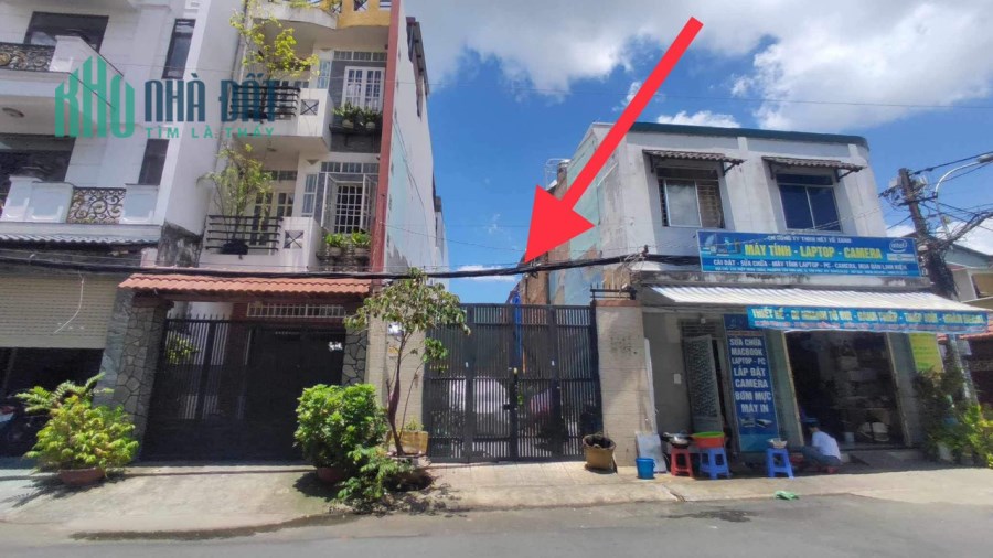Bán nhà MẶT TIỀN 8m + lề đường, Phường Tân Sơn Nhì, Quận Tân Phú, 95m2(5.3x17)