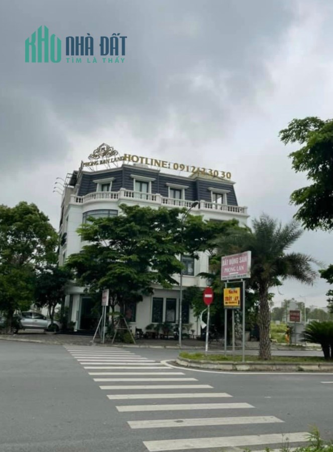 Bán căn liền kề góc khu Đô thị Thanh Hà, Hà Đông. nằm trên đường trục phía nam, kết nối vành dai 4