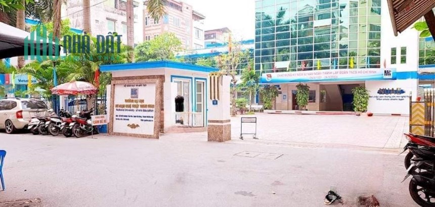 💥💥💥SIÊU PHẨM PHÂN LÔ --- MẶT TIỀN KHỦNG --- ĐẦU TƯ CHIA 2 LÔ HOẶC XÂY TÒA NHÀ VP CCMN THÌ QUÁ