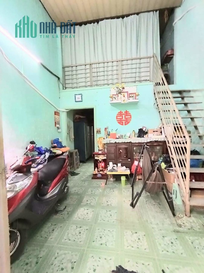 NHÀ BÁN SÁT MẶT TIỀN ĐỪƠNG QUANG TRUNG GÒ VẤP. 50M2  GIÁ TỐT ,XÂY MỚI BAO ĐẸP 3.2 TỶ