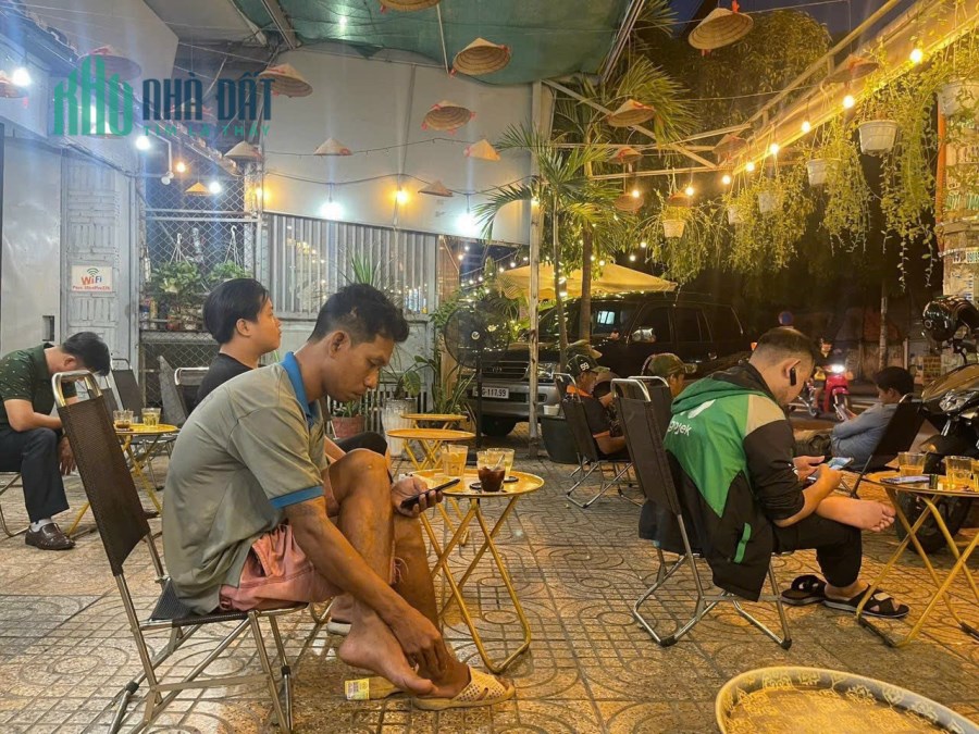 Định Cư Mỹ Bán Gấp Nhà Mặt Tiền Nguyễn Phúc Chu, Tân Bình, 220m2, Ngang Gần 6m, Chỉ 22 Tỷ