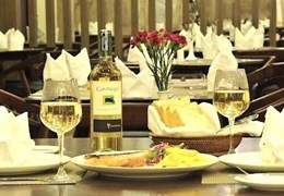 Bán nhà hàng phố Tố Hữu, Hà Đông, 200m2, MT8m, thang máy, kinh doanh, giá 27 tỷ