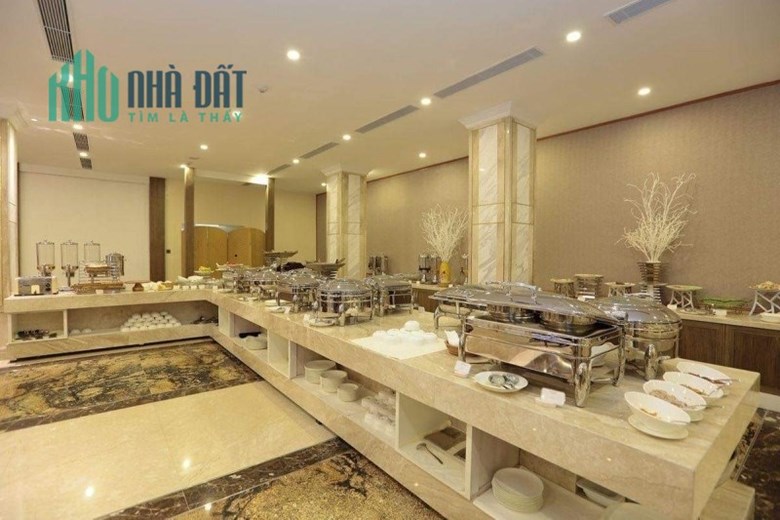 Bán nhà hàng phố Tố Hữu, Hà Đông, 200m2, MT8m, thang máy, kinh doanh, giá 27 tỷ