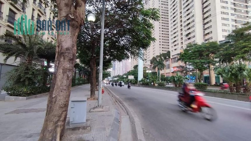 Bán nhà hàng phố Tố Hữu, Hà Đông, 200m2, MT8m, thang máy, kinh doanh, giá 27 tỷ
