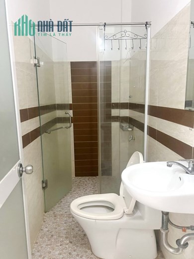Nhà 4 tầng hẻm 453 Bùi Minh Trực P6Q8. Giá 10 triệu