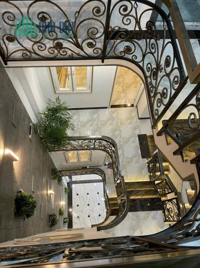 KHU VIP TÊN LỮA BÌNH TÂN GẦN 50M2 4 TẦNG ĐẸP Ở NGAY CHỈ 6 TỈ X