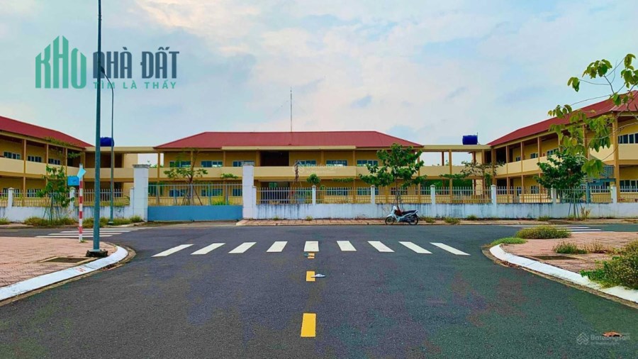 Chính chủ cần bán đất ngay chợ Lai Uyên-Bàu Bàng giá 850tr, mt 17m